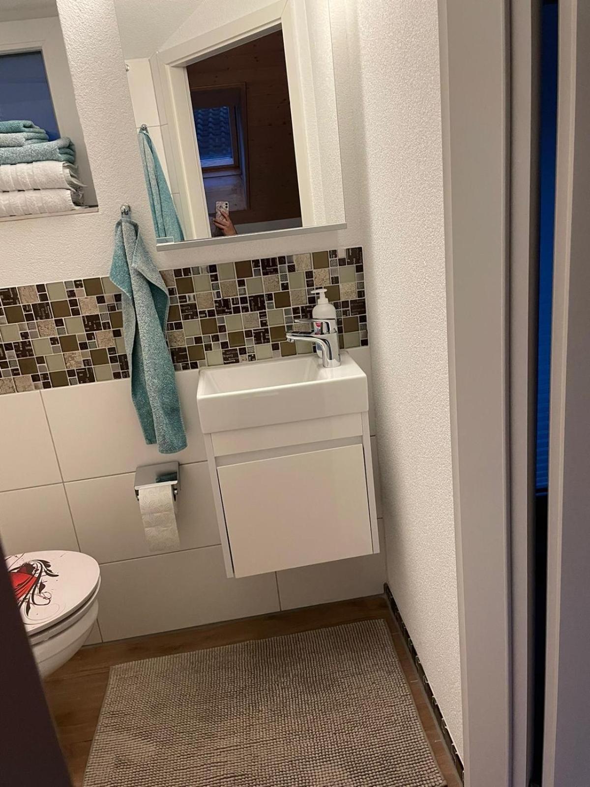 Wohnung Am Postweg Netstal Exteriör bild